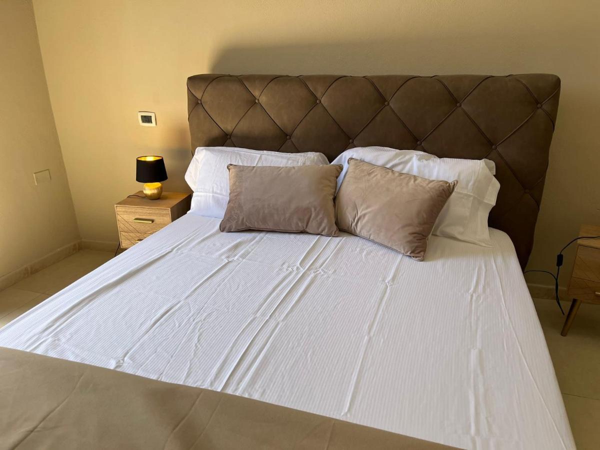 Appartamento Suite Sardinia Holiday Cagliari Buitenkant foto